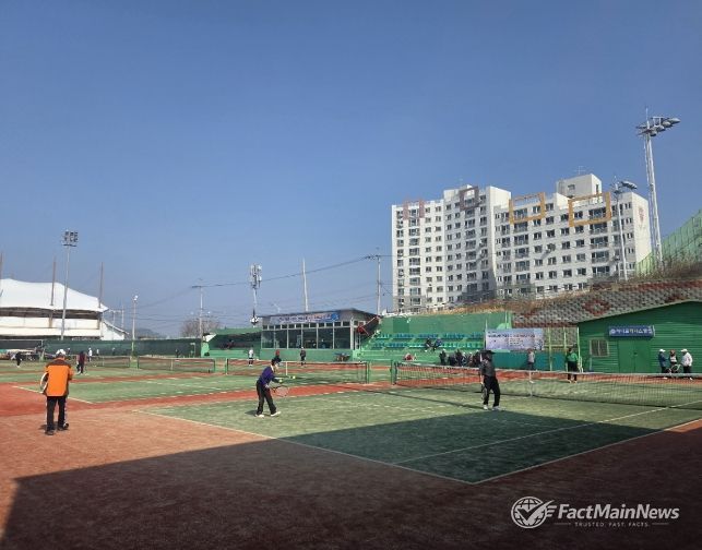 ‘제23회 정읍시장배 시니어 테니스 대회’