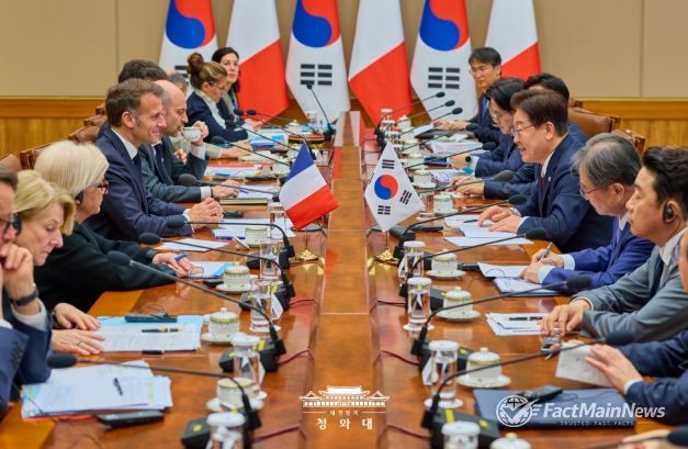 한·프랑스 정상회담 확대회담(청와대)