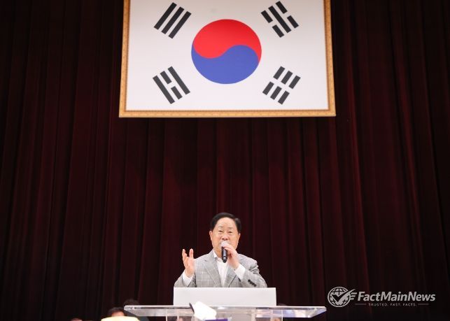 환영사하고 있는 주광덕 시장