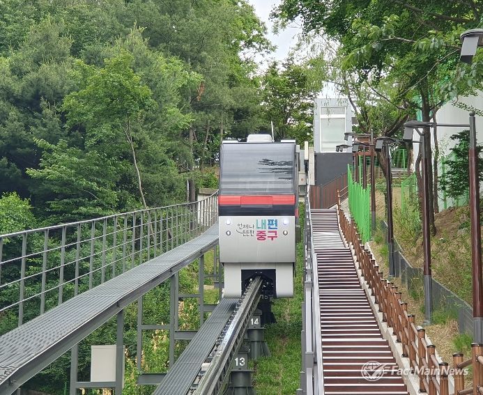 제1기록관실_기록물 점검 사진